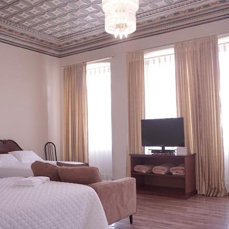Hotel Del Calderon 昆卡 外观 照片